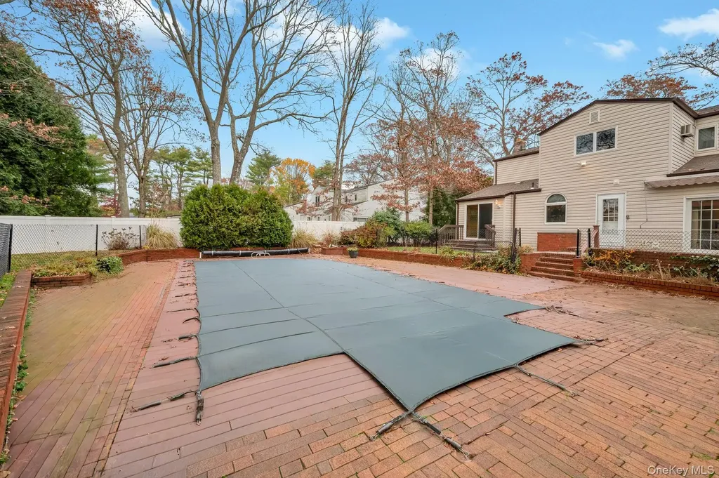 18 Leary Lane Nesconset NY 11767