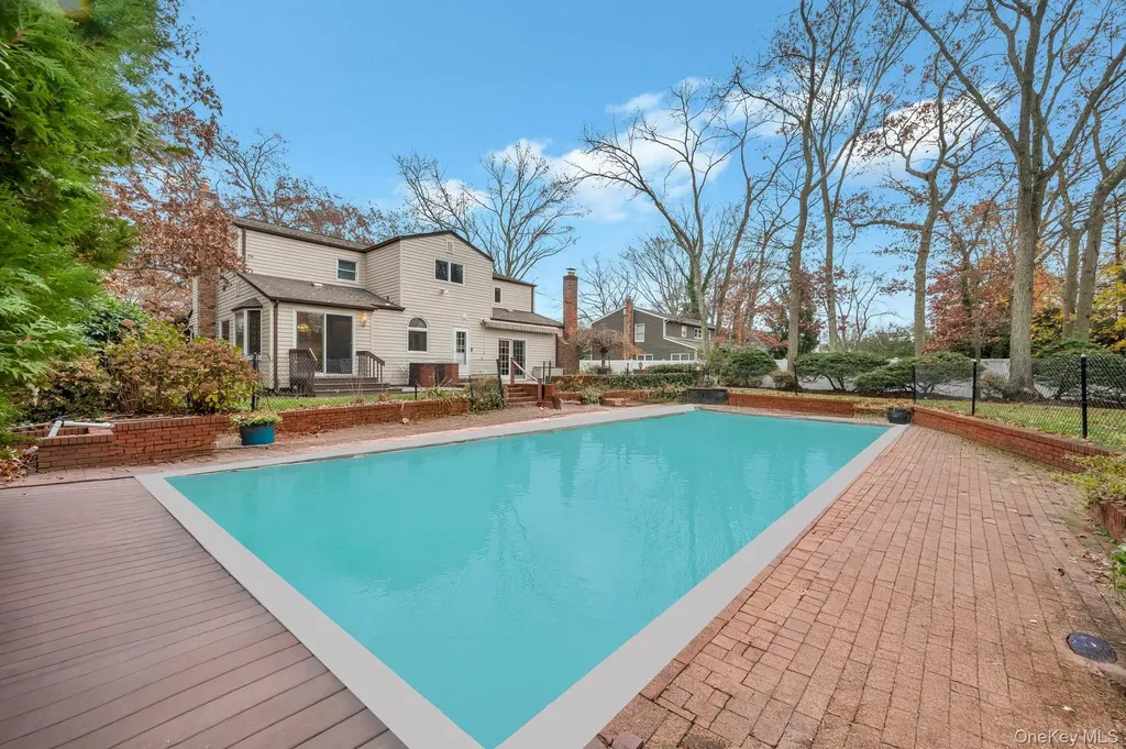 18 Leary Lane Nesconset NY 11767