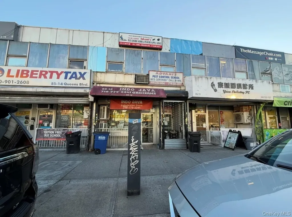 85-12 Queens Boulevard Elmhurst NY 11373