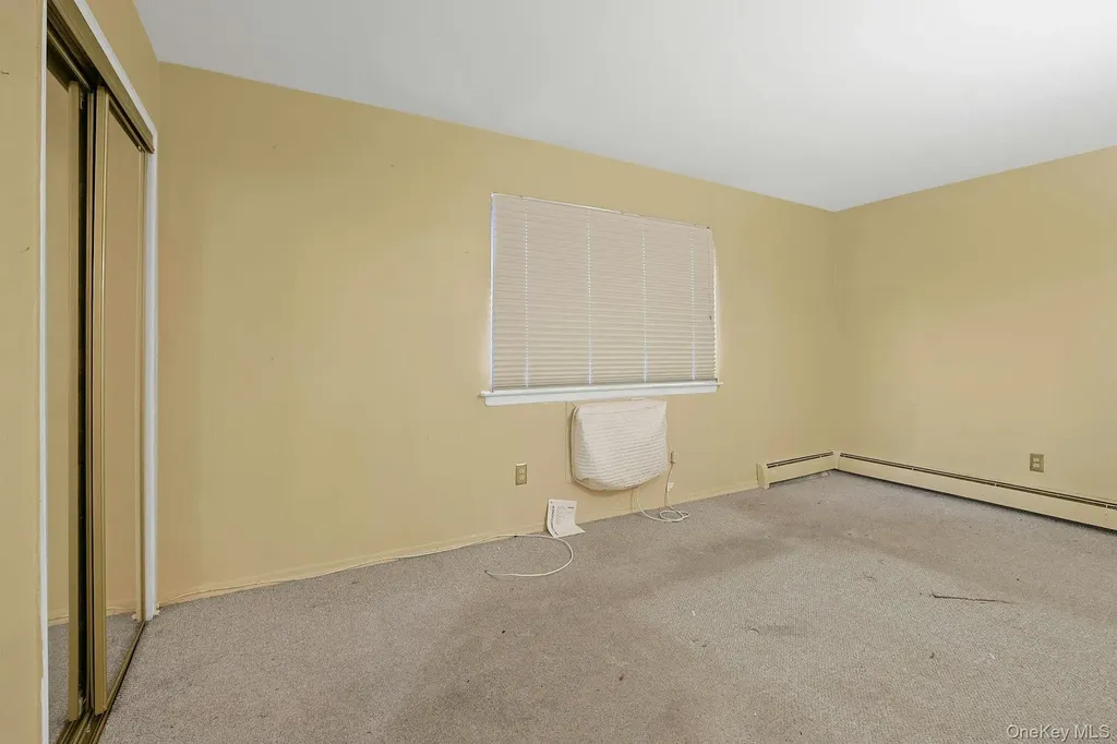 205 Sneden Place W Spring Valley NY 10977