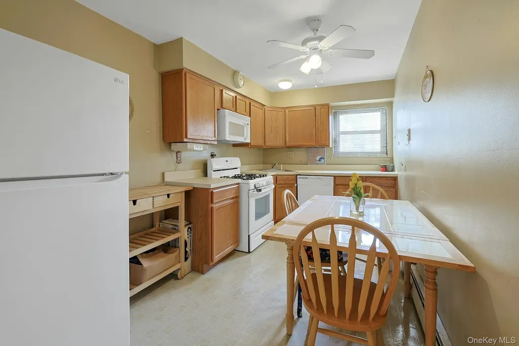 205 Sneden Place W Spring Valley NY 10977
