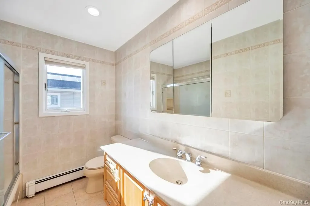 44 Derby Avenue Greenlawn NY 11740