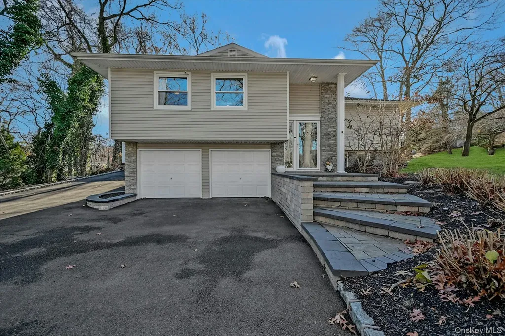 4 Park Road Rocky Point NY 11778