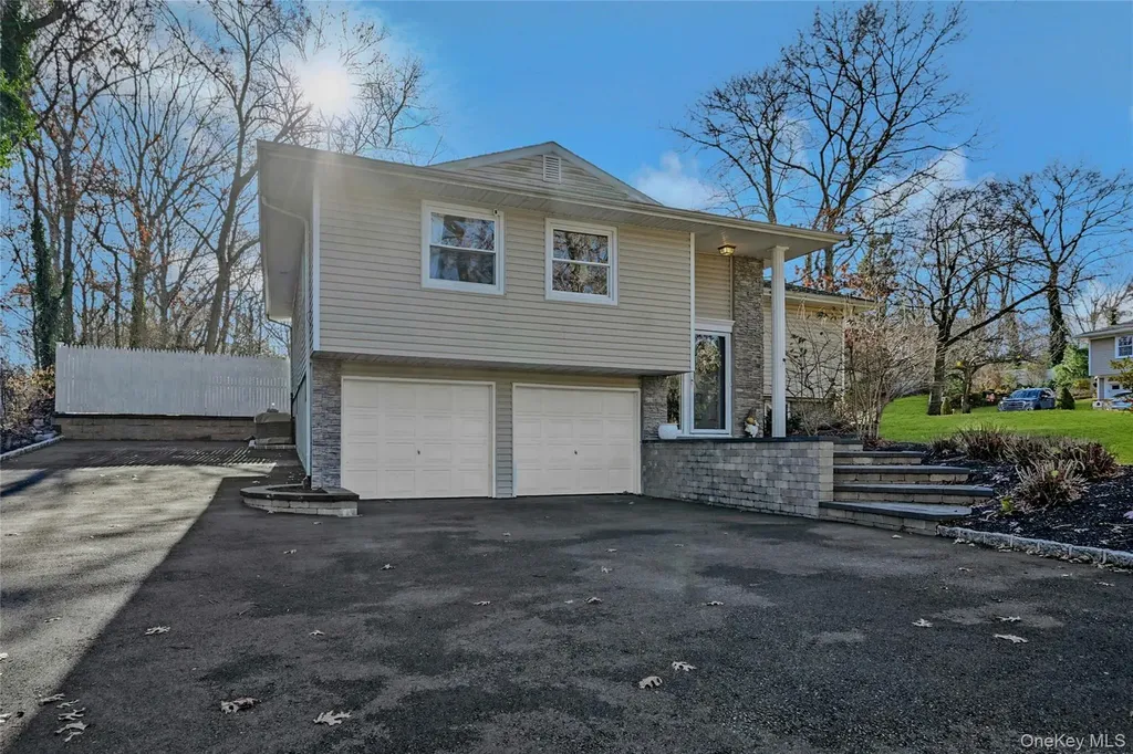 4 Park Road Rocky Point NY 11778