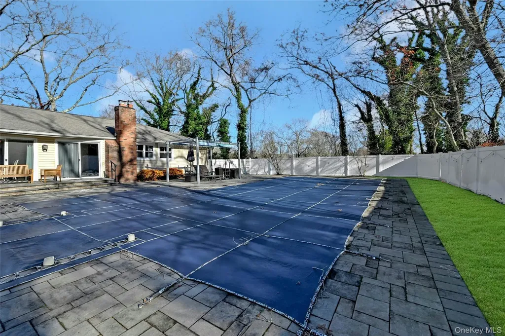 4 Park Road Rocky Point NY 11778