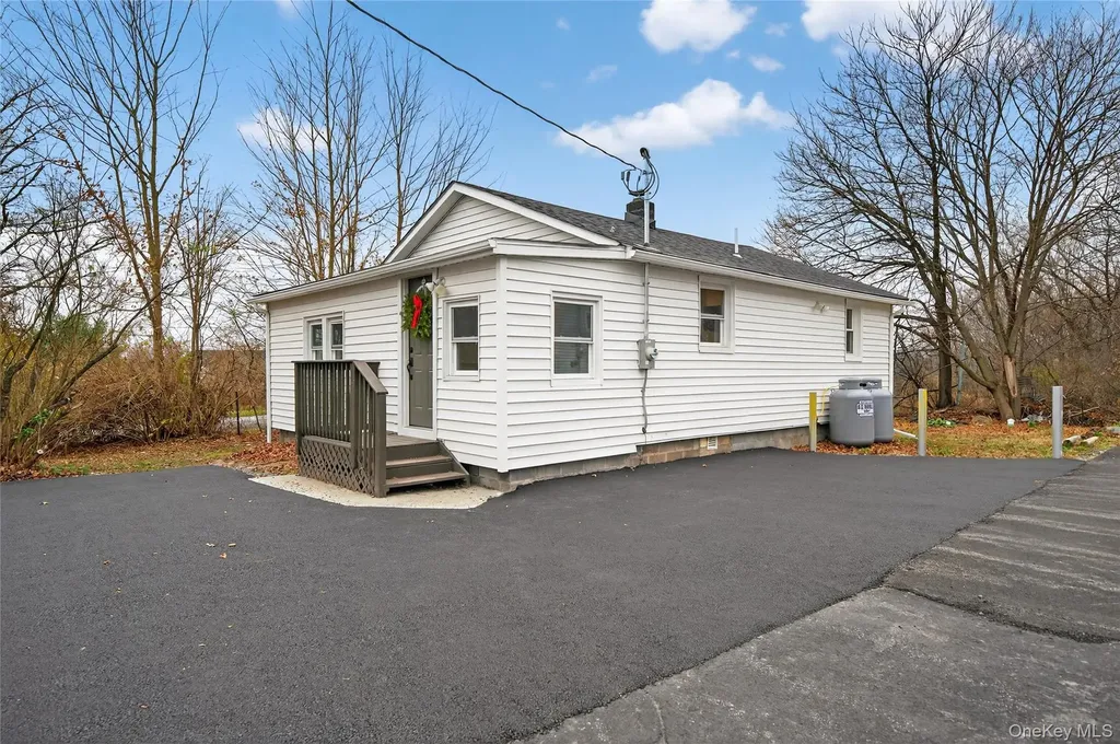 193 Schutt Road Middletown NY 10940