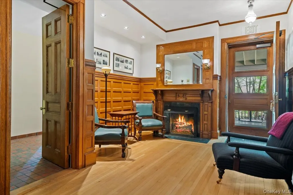 605 North Broadway Call Listing Agent NY 12866