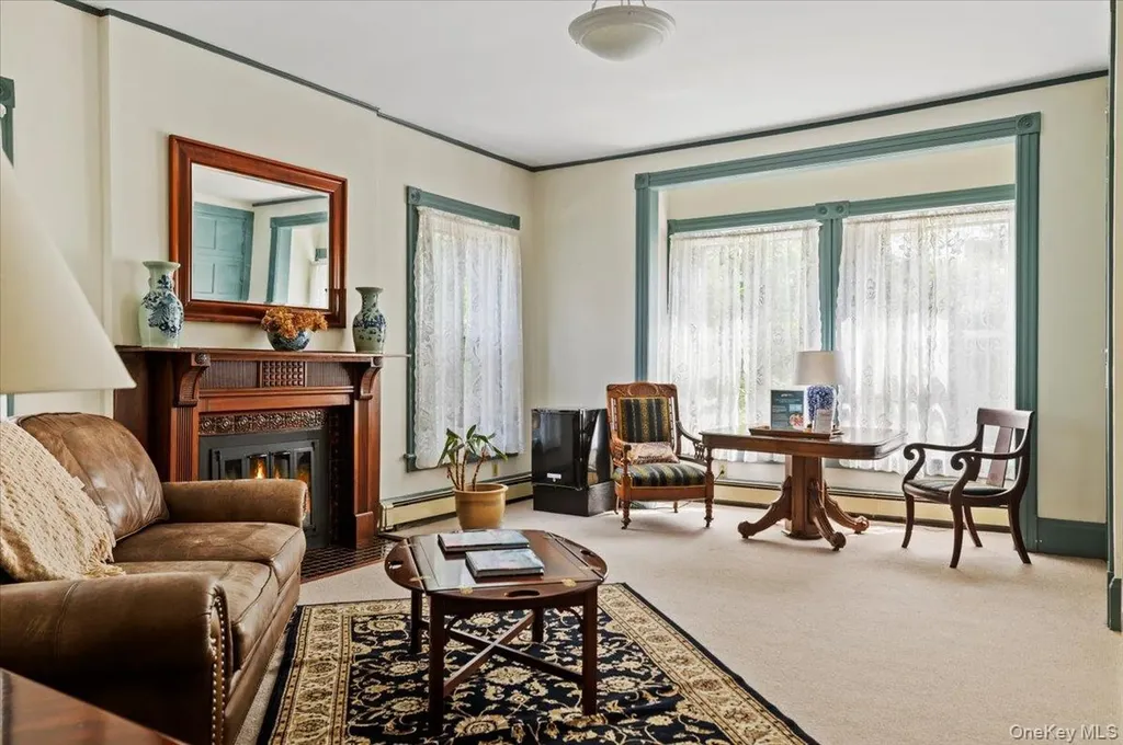 605 North Broadway Call Listing Agent NY 12866