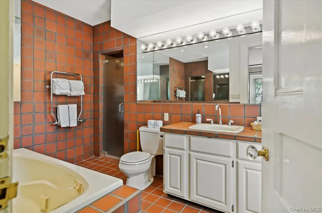 605 North Broadway Call Listing Agent NY 12866