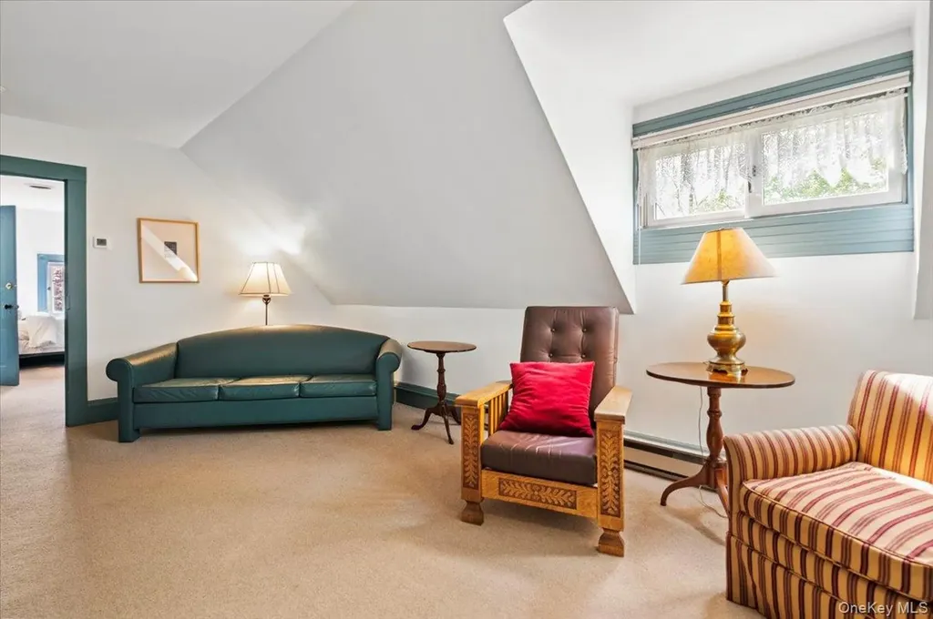605 North Broadway Call Listing Agent NY 12866