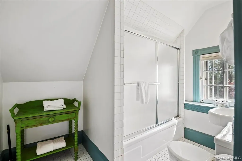 605 North Broadway Call Listing Agent NY 12866