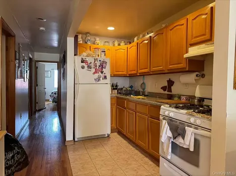 94-81 218th Street Queens Village NY 11428