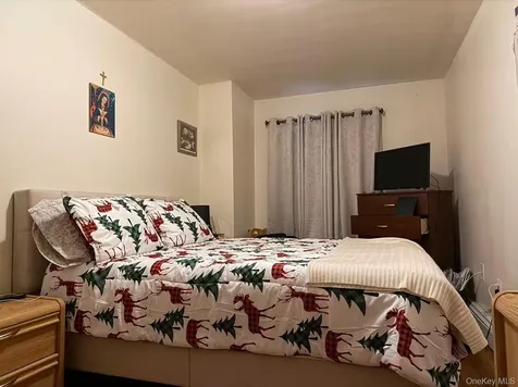 94-81 218th Street Queens Village NY 11428