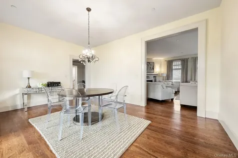 5041 Goodridge Avenue Bronx NY 10471