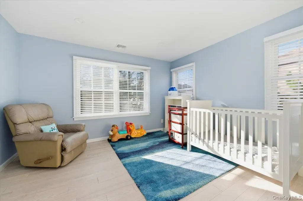 1697 Bay Boulevard Atlantic Beach NY 11509