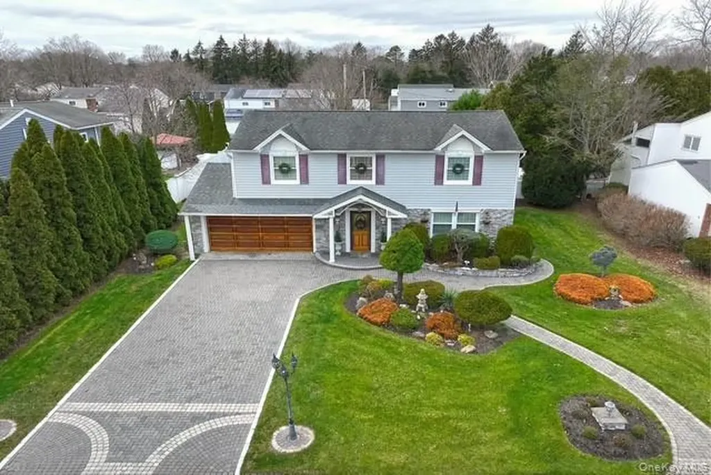8 Brookstan Road Nesconset NY 11767