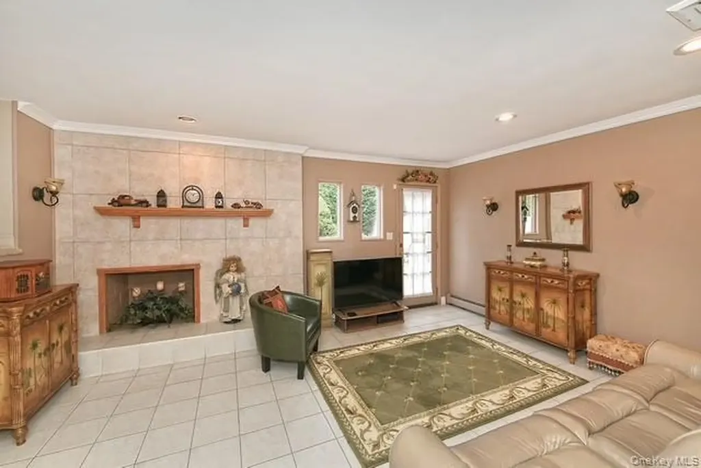8 Brookstan Road Nesconset NY 11767