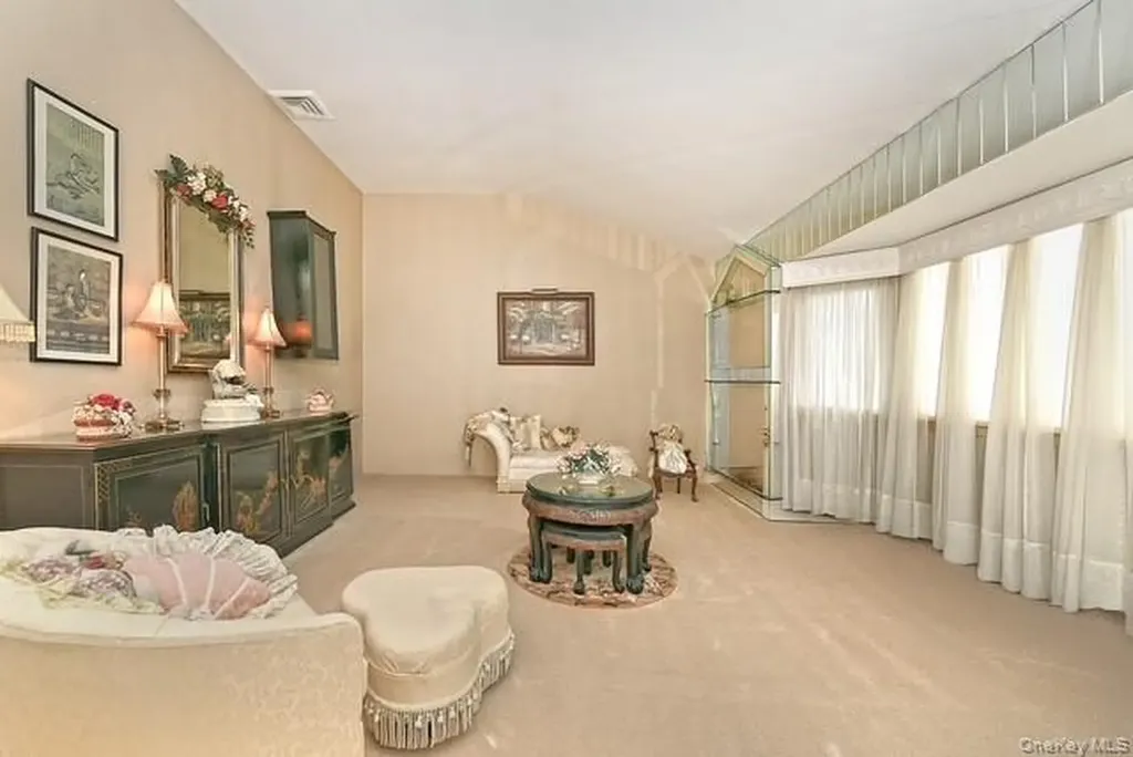 8 Brookstan Road Nesconset NY 11767