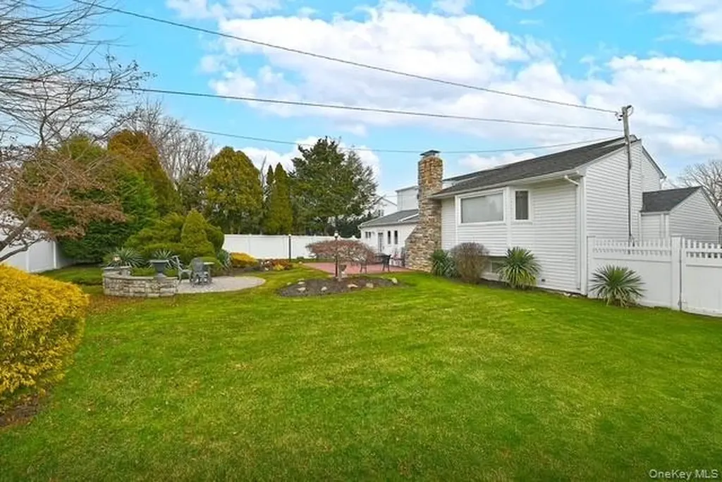 8 Brookstan Road Nesconset NY 11767