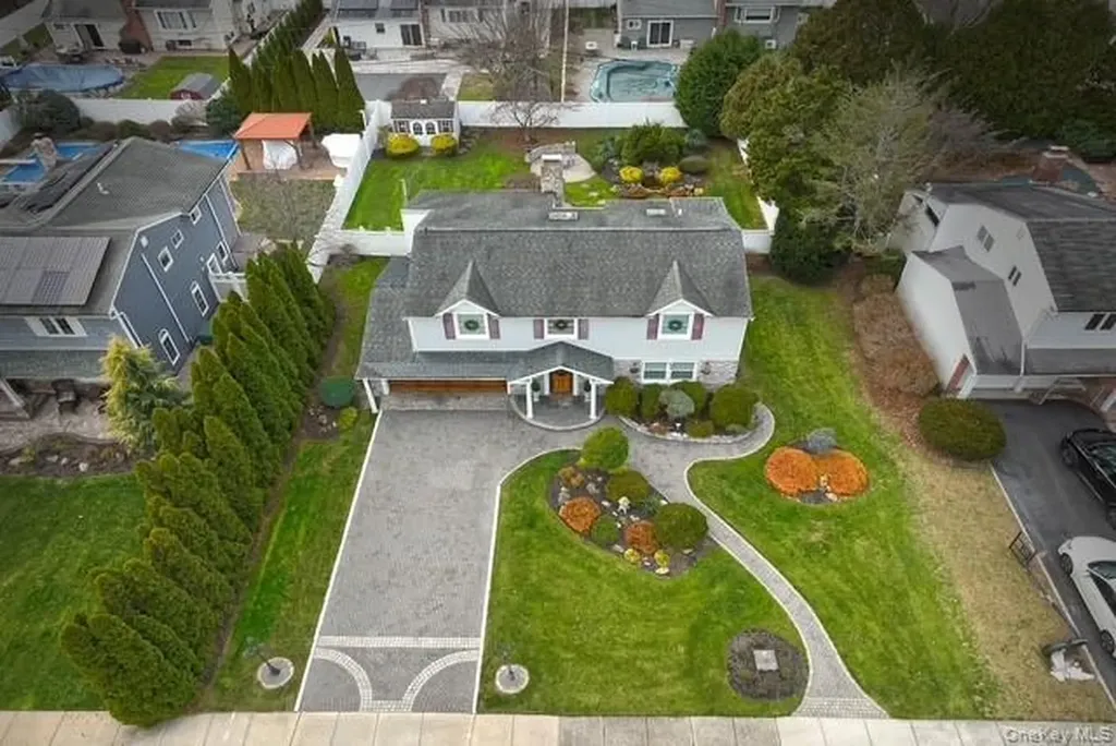 8 Brookstan Road Nesconset NY 11767