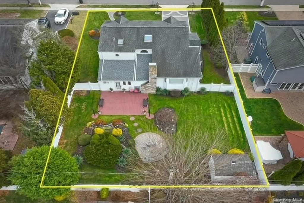 8 Brookstan Road Nesconset NY 11767