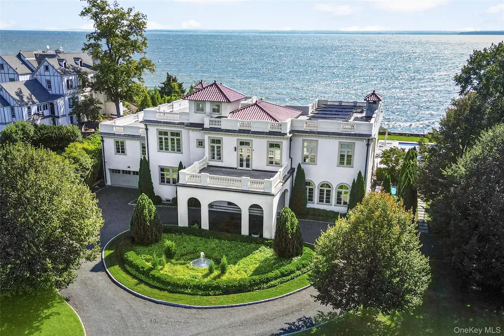 106 Premium Point New Rochelle NY 10801