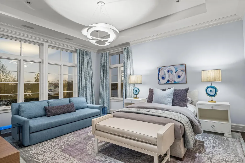 106 Premium Point New Rochelle NY 10801