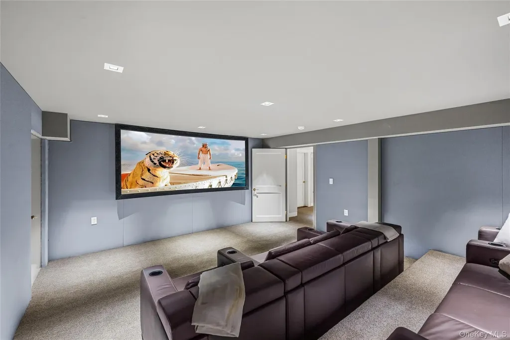 106 Premium Point New Rochelle NY 10801