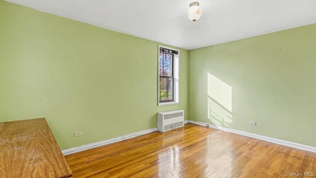 83-35 139 Street Briarwood NY 11435