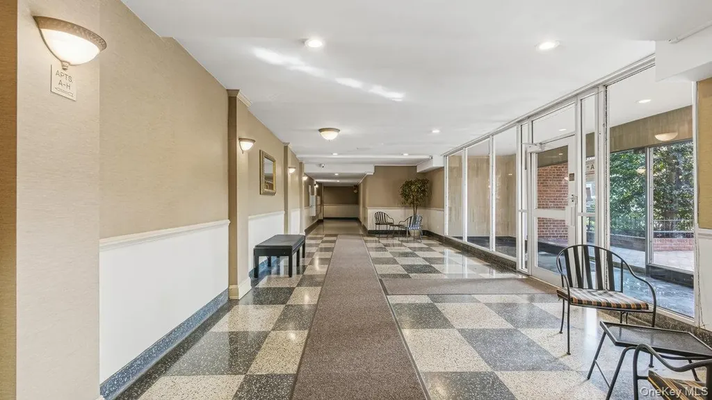 83-35 139 Street Briarwood NY 11435