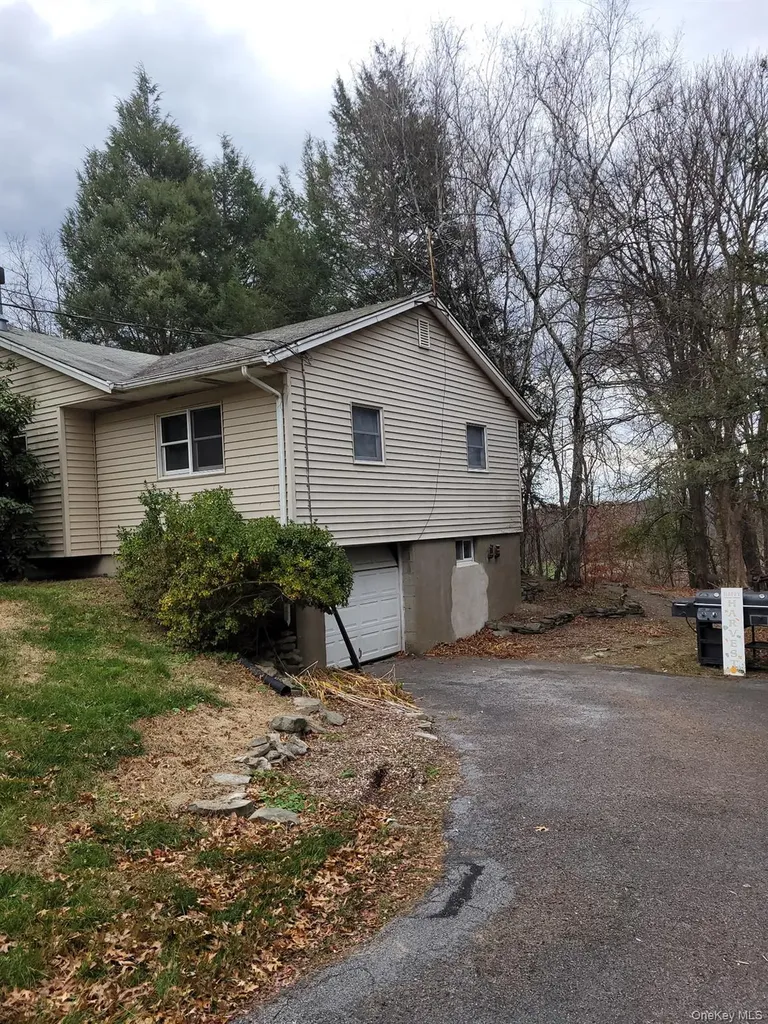 478 Lower Road Westtown NY 10998
