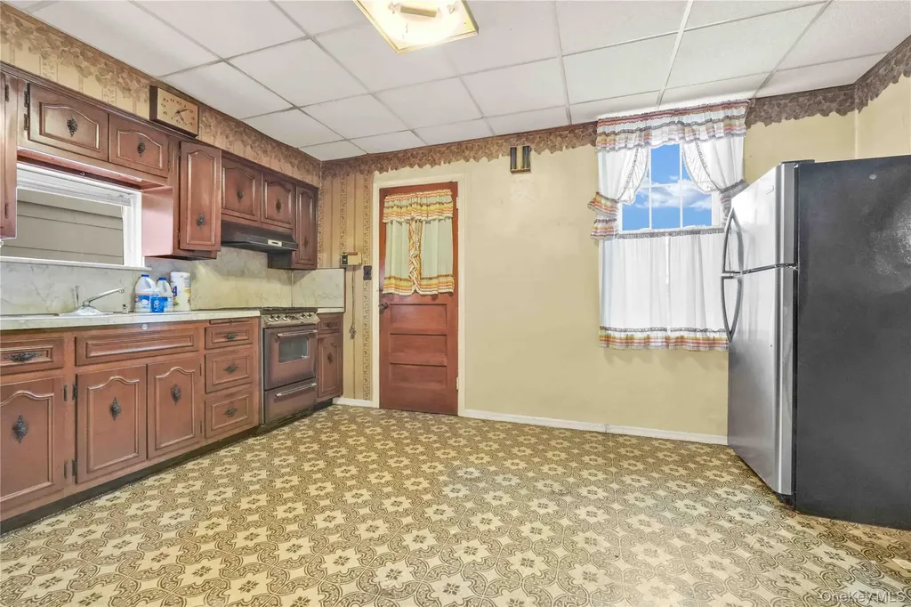 62-63 60th Drive Maspeth NY 11378