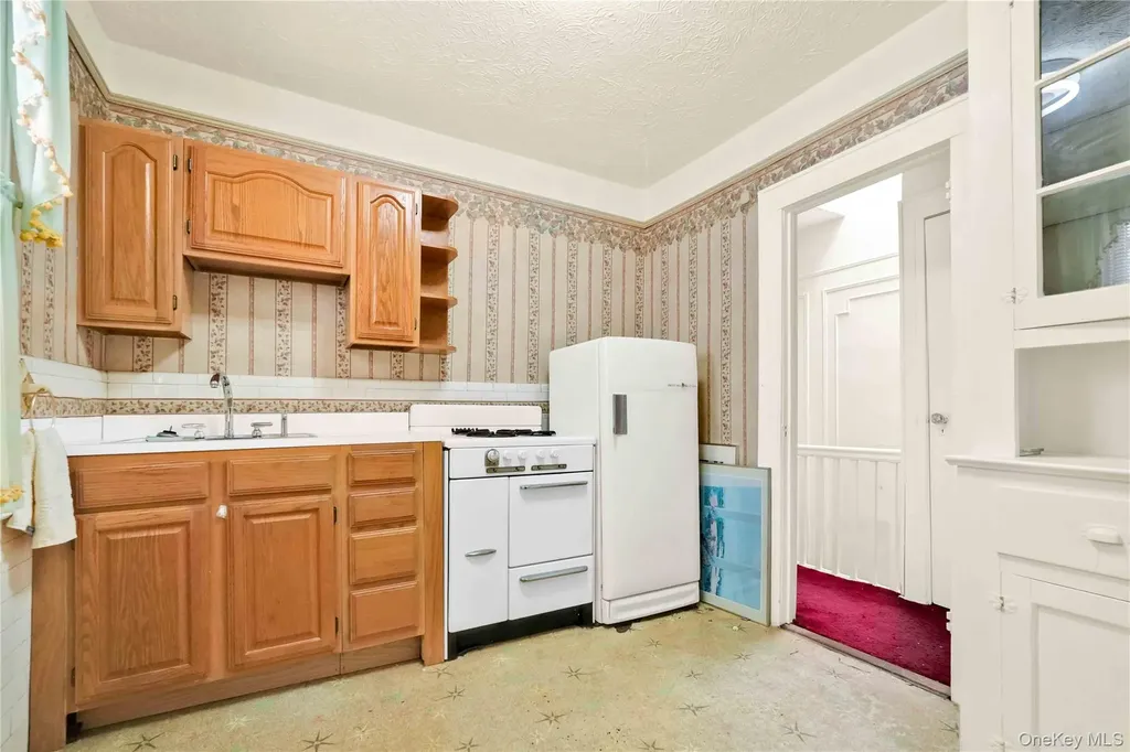 62-63 60th Drive Maspeth NY 11378