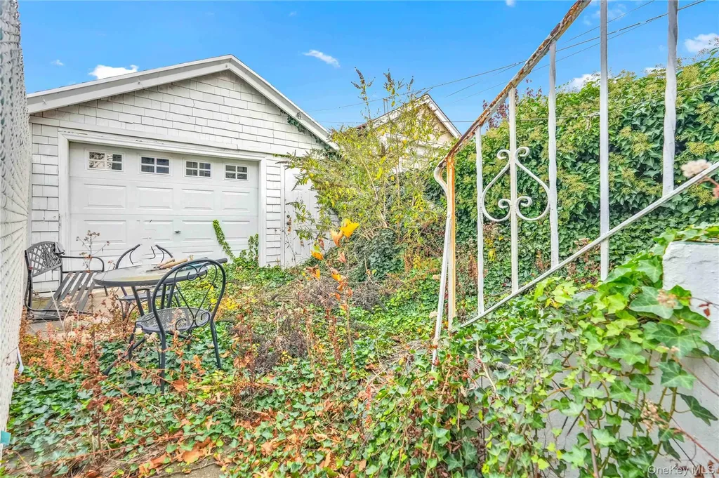 62-63 60th Drive Maspeth NY 11378