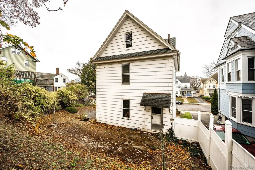 39 Hamilton Avenue Ossining NY 10562