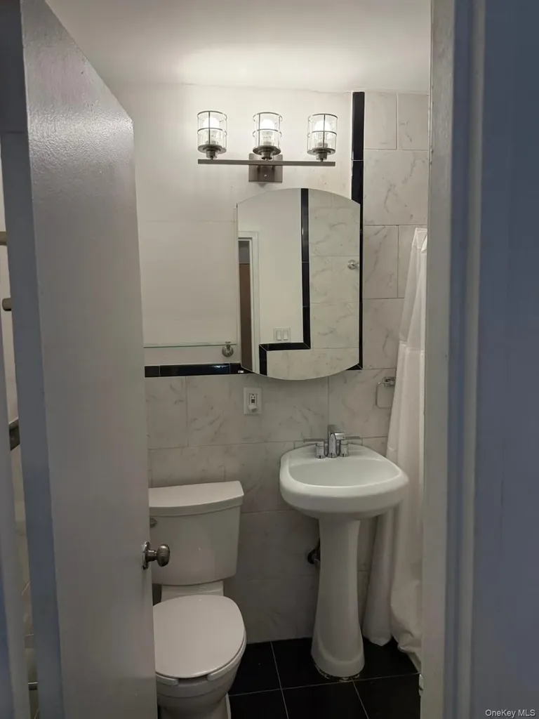 3520 Tryon Avenue Bronx NY 10467