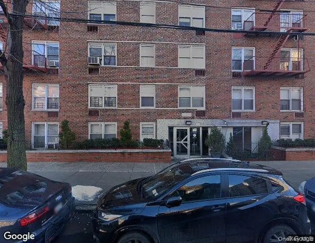 3520 Tryon Avenue Bronx NY 10467
