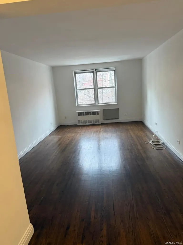 3520 Tryon Avenue Bronx NY 10467