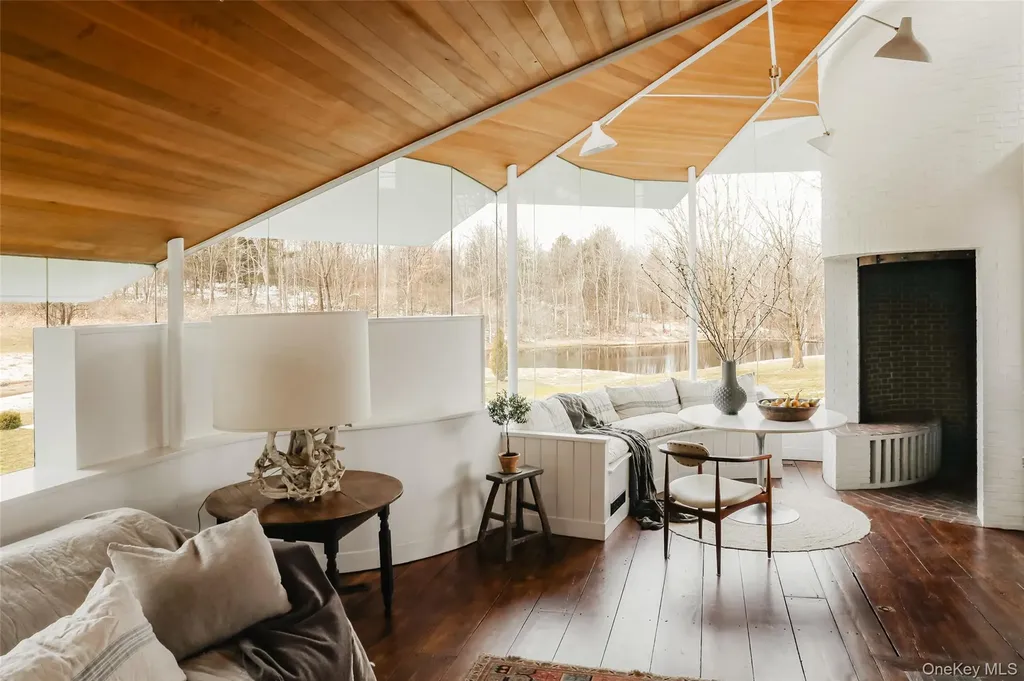 433 Rapp Road Kinderhook NY 12184