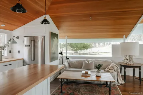 433 Rapp Road Kinderhook NY 12184