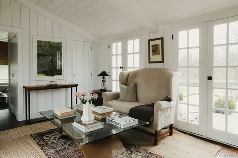 433 Rapp Road Kinderhook NY 12184