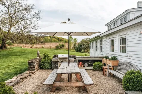 433 Rapp Road Kinderhook NY 12184