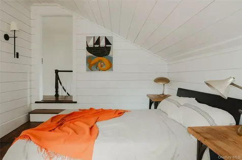 433 Rapp Road Kinderhook NY 12184