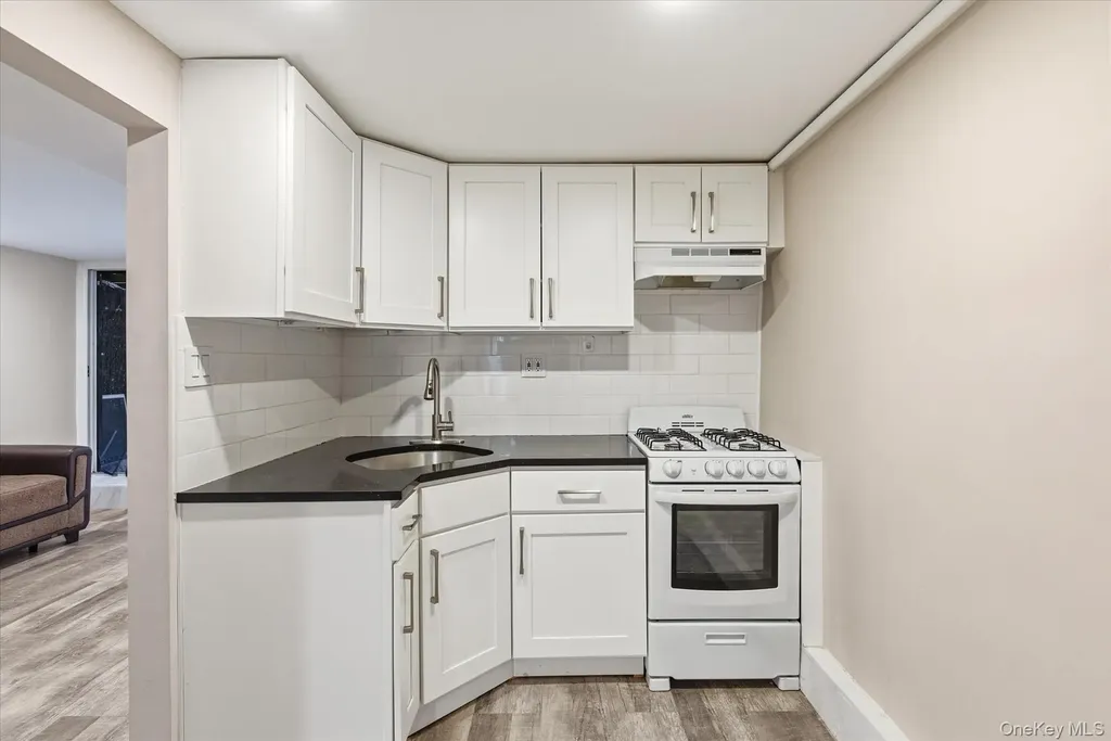 2534 E 26th Street Brooklyn NY 11235