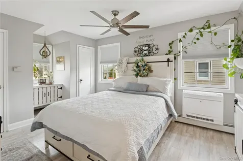 2490 Orange Street Bellmore NY 11710