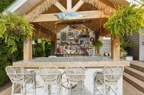 2490 Orange Street Bellmore NY 11710