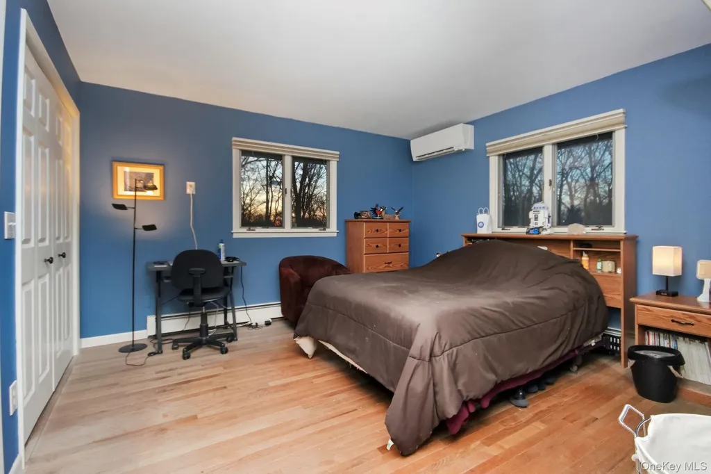157 Roosevelt Road Hyde Park NY 12538
