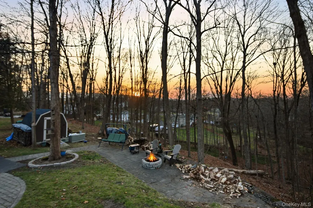 157 Roosevelt Road Hyde Park NY 12538