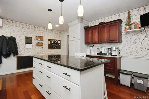 157 Roosevelt Road Hyde Park NY 12538