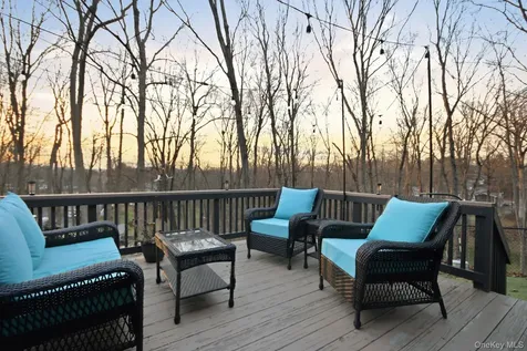 157 Roosevelt Road Hyde Park NY 12538